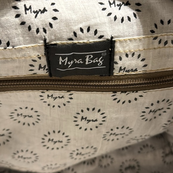 Myra Bag™️ - Backpack - Picture 4 of 9